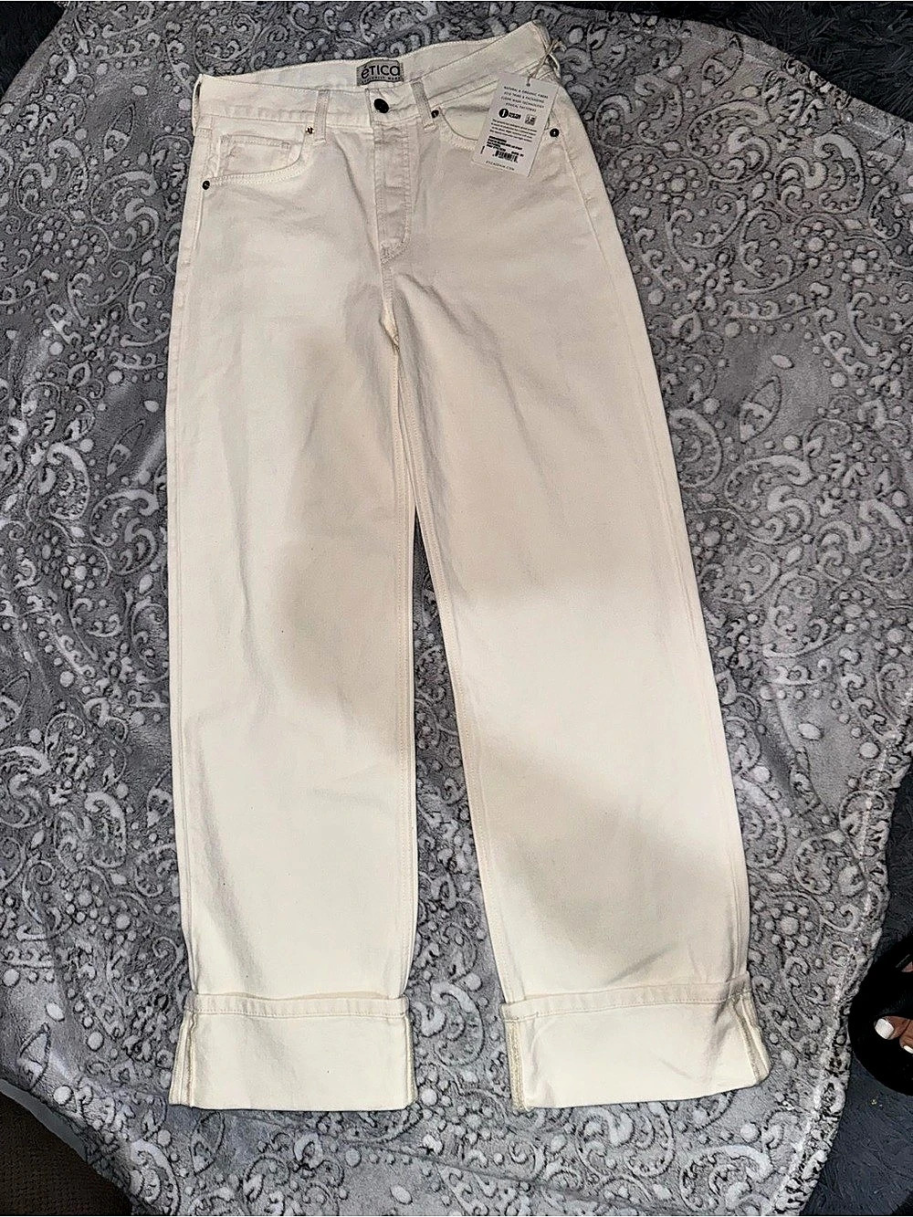 ÉTICA Finn Wide Mid Leg Cuff Jeans Natural White Size 26 NWT